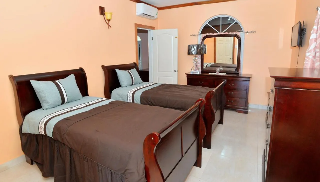 *** Bed & Breakfast Basileia Palace Montego Bay Jamaica